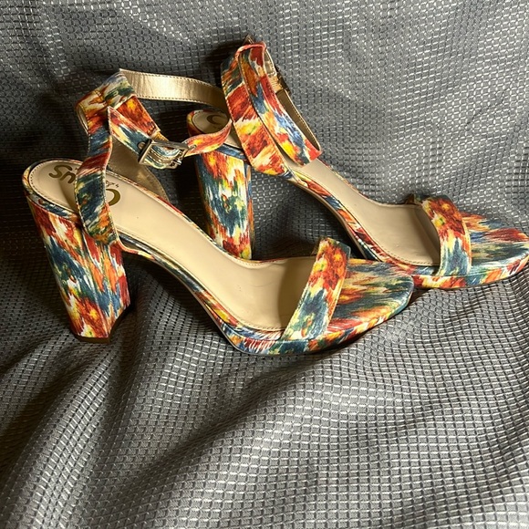 LOVIN CIRCUS BY SAM EDELMAN SANDALS - Picture 1 of 4